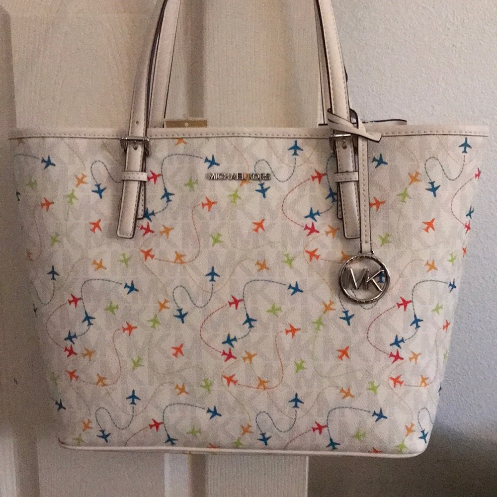 Michael Kors Airplane Tote